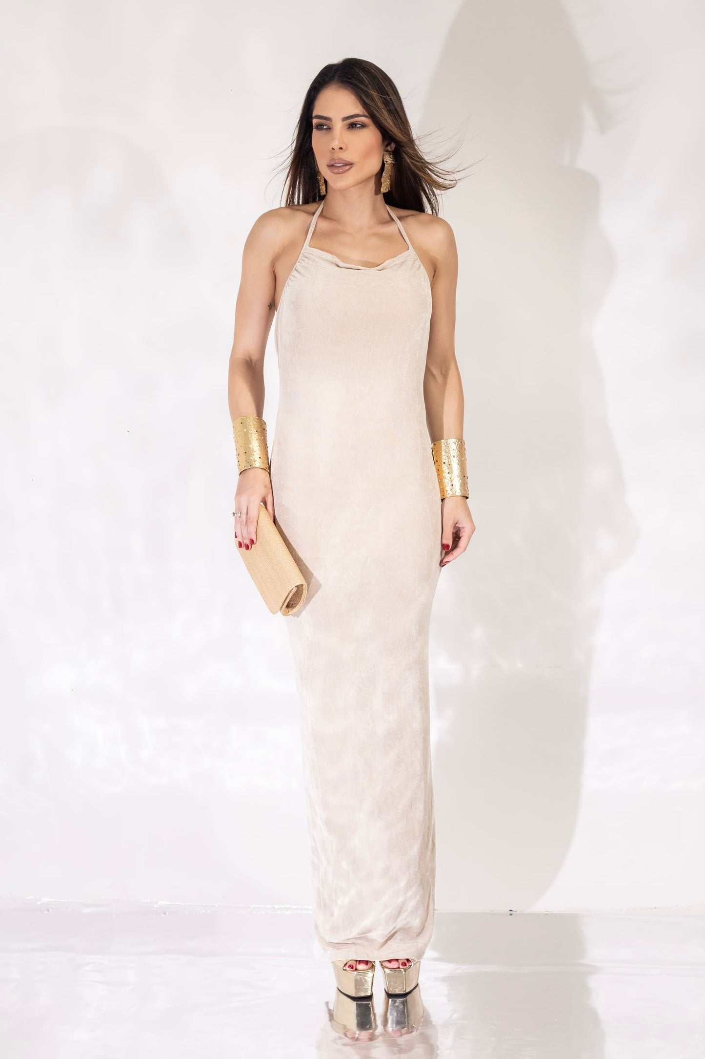 Vestido Longo em Poliamida Acetinado Bege