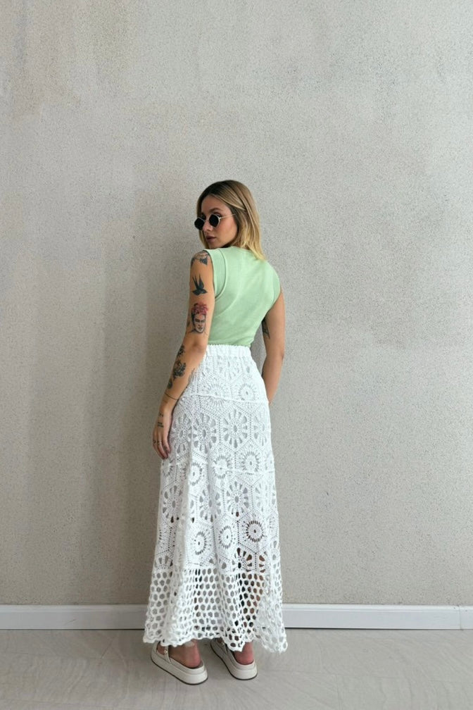 Saia Midi em Crochê Boho Chic OFF