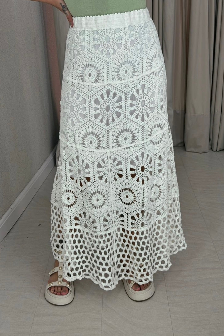 Saia Midi em Crochê Boho Chic OFF
