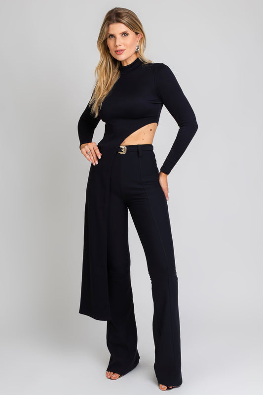 Blusa Assimétrica Preto