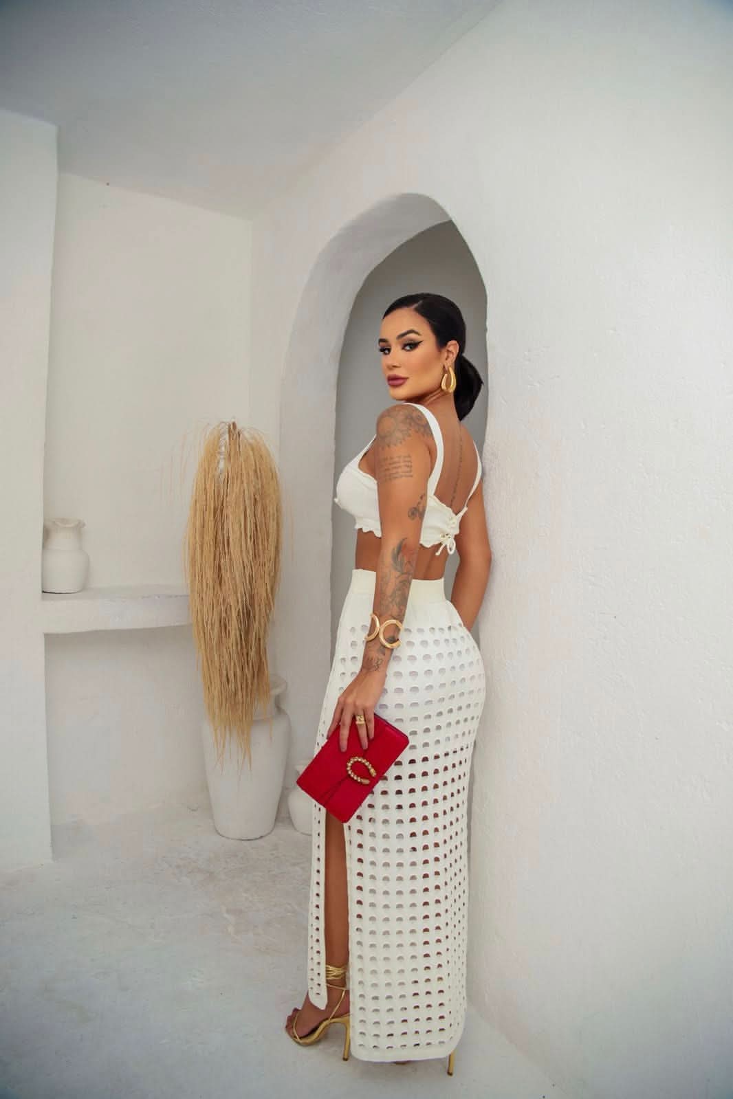Conjunto Cropped e Saia Midi em Tricot Off