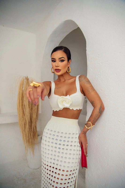 Conjunto Cropped e Saia Midi em Tricot Off