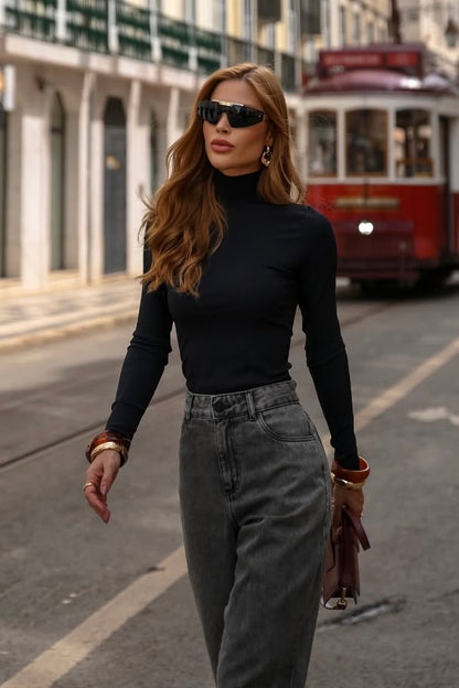 Blusa Cacharrel de poliamida manga longa preto
